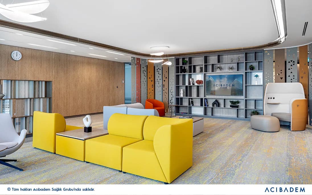 Patient waiting area at Acibadem Ataşehir Hospital